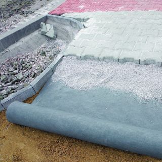 Geowłóknina szara - do ściółkowania -  2,00 x 25,00 m