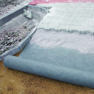 Geowłóknina szara - do ściółkowania -  0,50 x 20,00 m