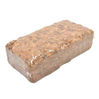 Podłoże do roślin w formie pęczniejącego brykietu kokosowego - coco chips