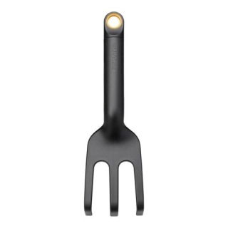 Kultywator do aeracji i rozluźniania gleby Solid - Fiskars